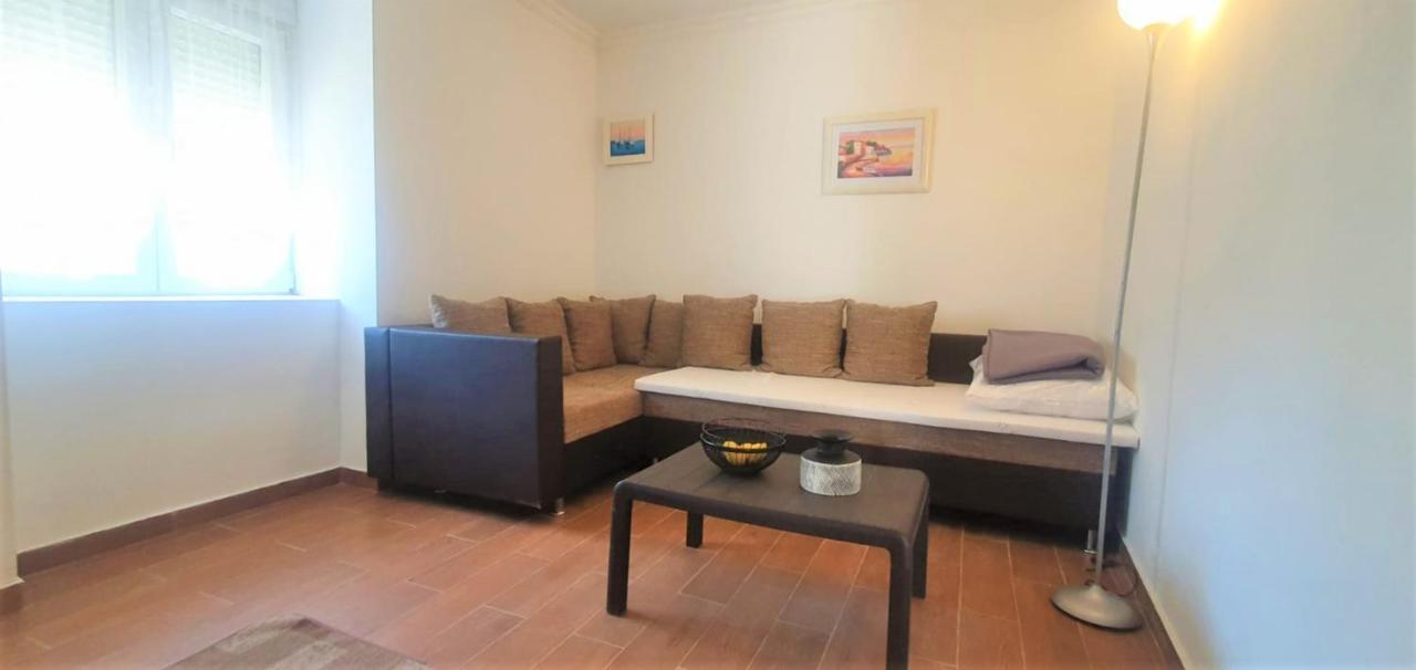Apartment Fain - Private Parking Zadar Exteriér fotografie
